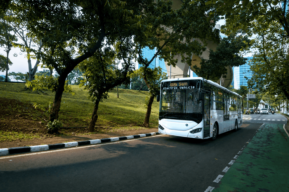 Bus Listrik Invi